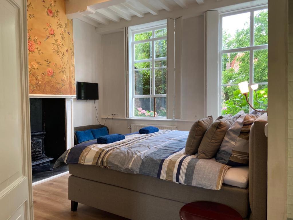 Tuinkamer In Monumentaal Pand Veere Exterior photo
